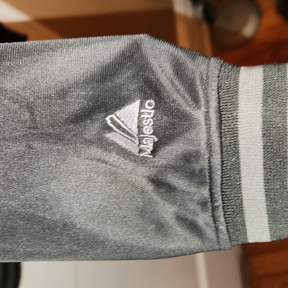 MAJESTIC NY KNICKS JACKET SIZE LARGE TALL NEW WITHOUT TAGS - Picture 3 of 5